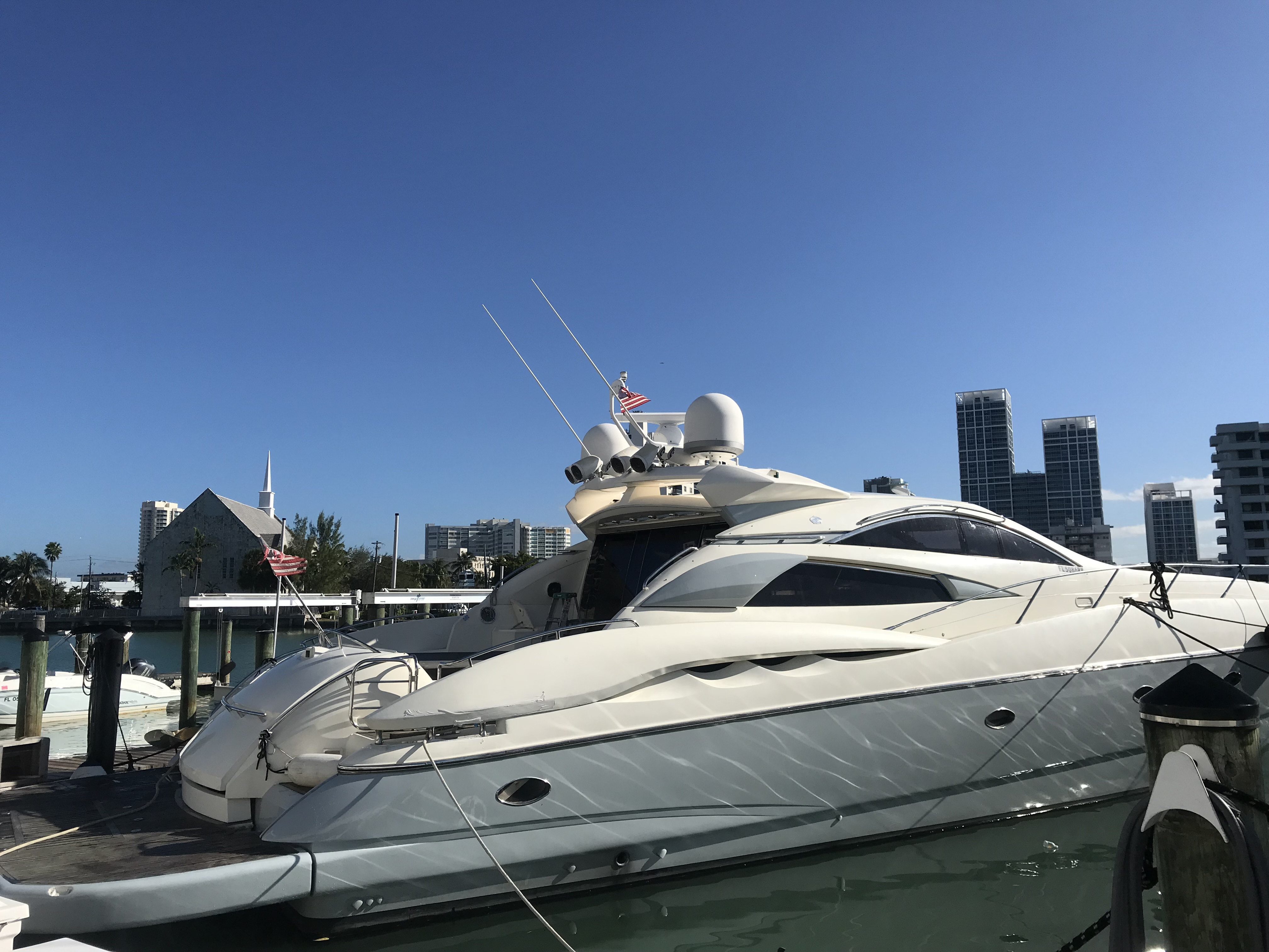 75ft Sunseeker Predator