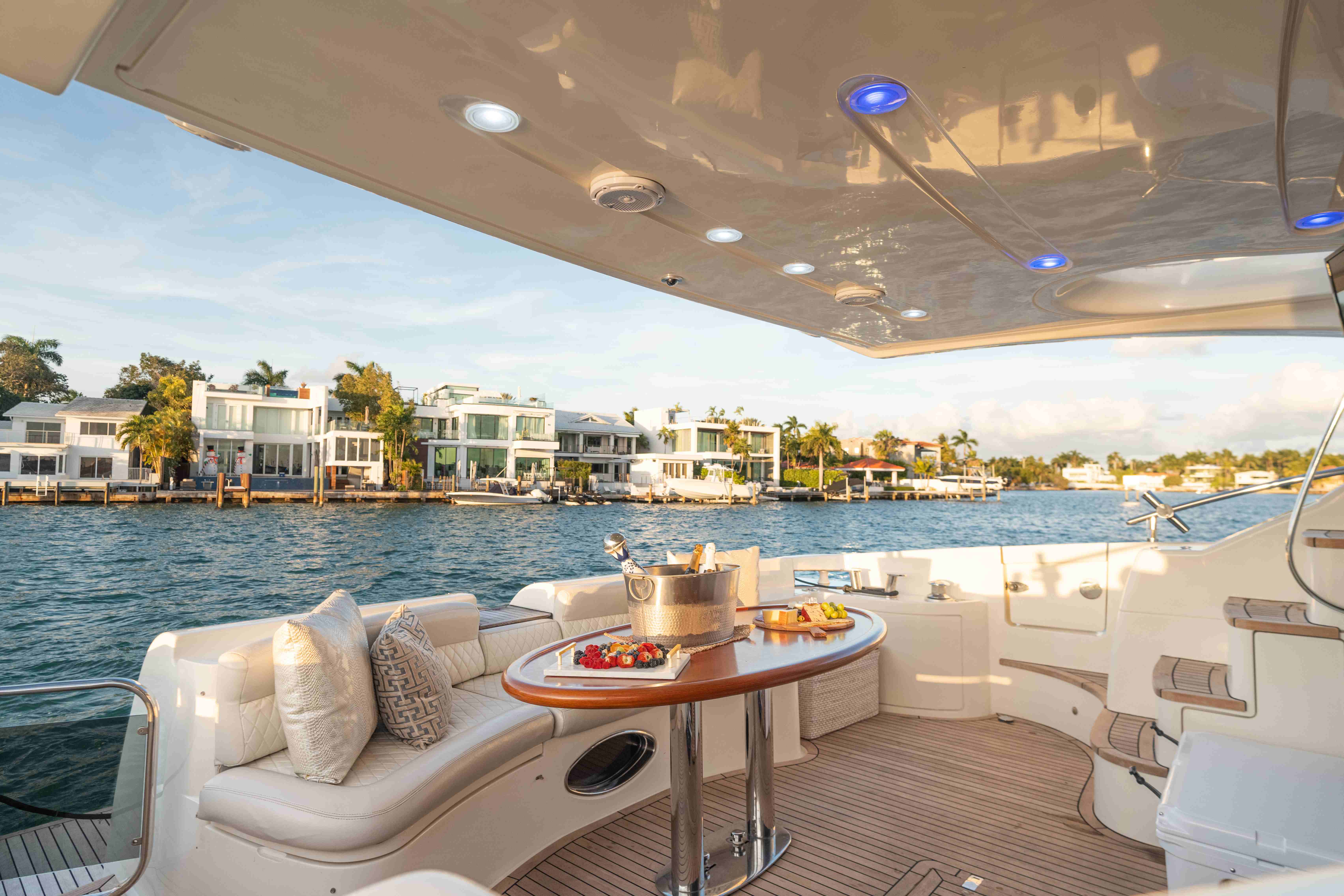 65ft Azimut — Aft Deck Lounge