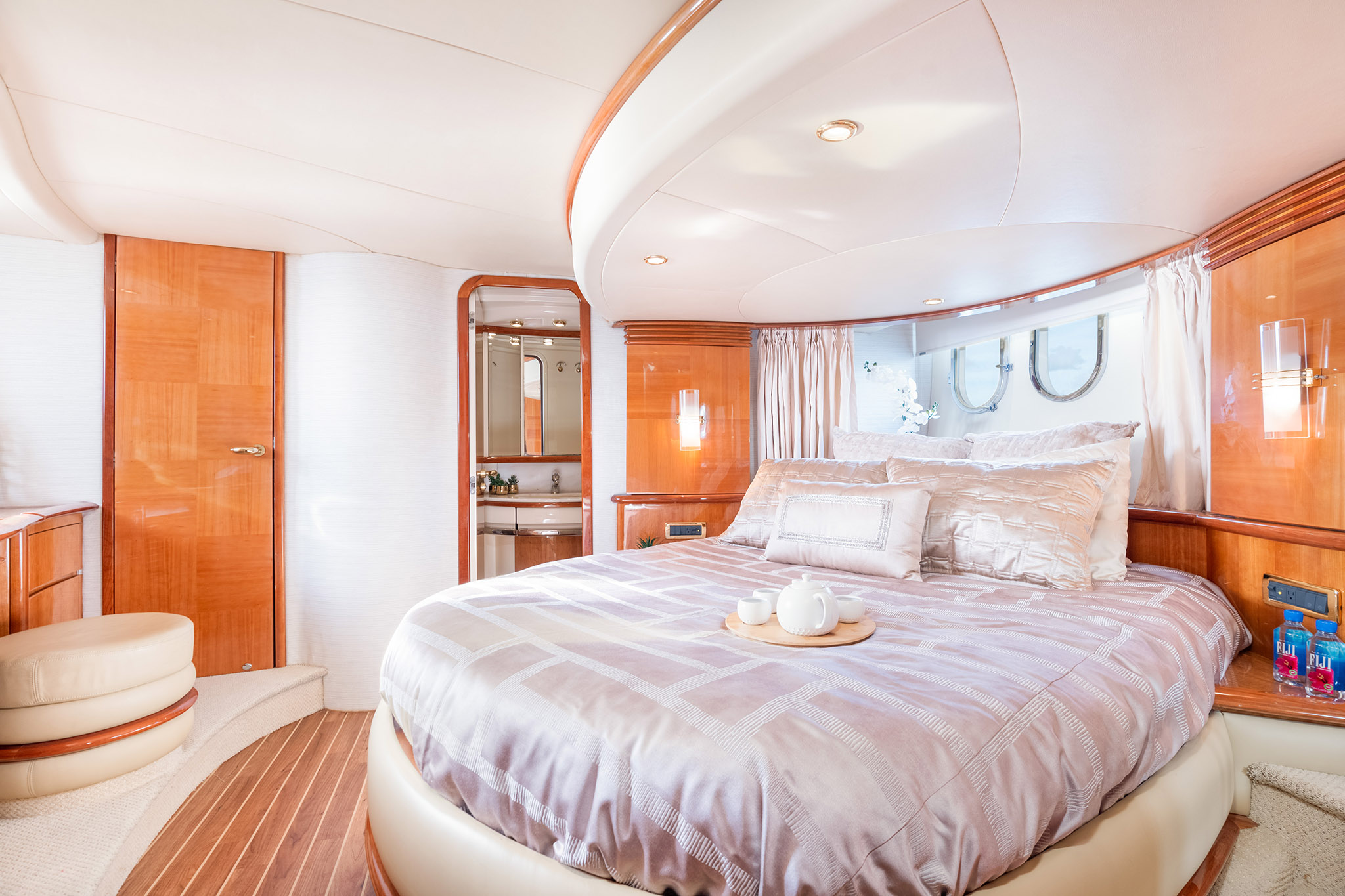 65ft Azimut — Master Stateroom