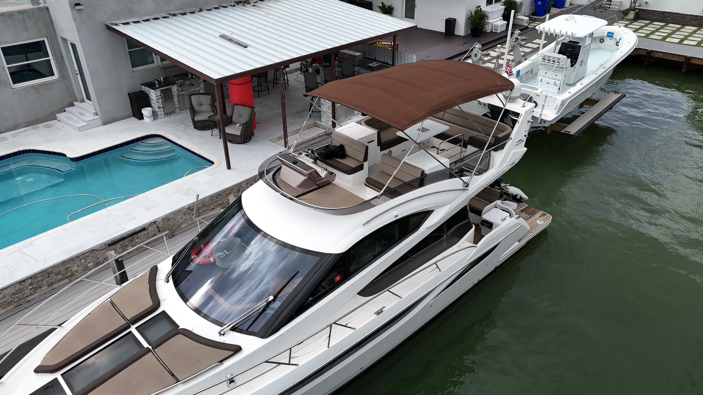 Galeon 420 Fly